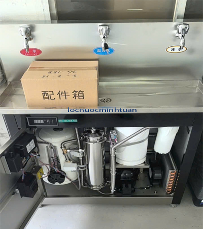 May Loc Nuoc 3 vòi nóng lạnh cong suat lon